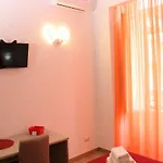B&B Flower\'S House